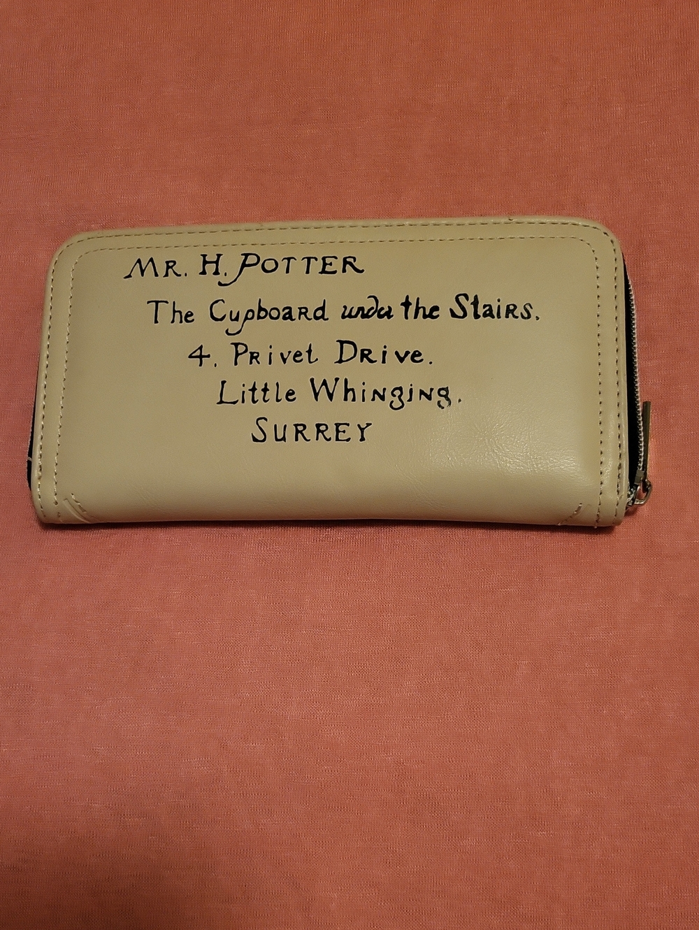 Harry Potter Hogwarts Zip Wallet